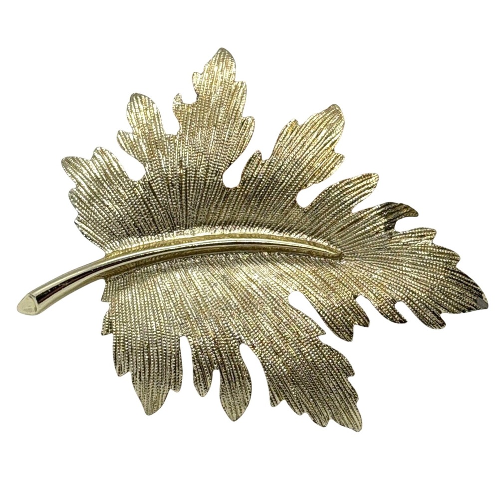 Vintage Emmons Signed Textured Leaf Gold Tone Pin Brooch Fall Autumn Nature